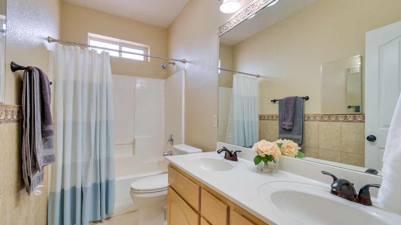 Photo of Bathroom in Yuma