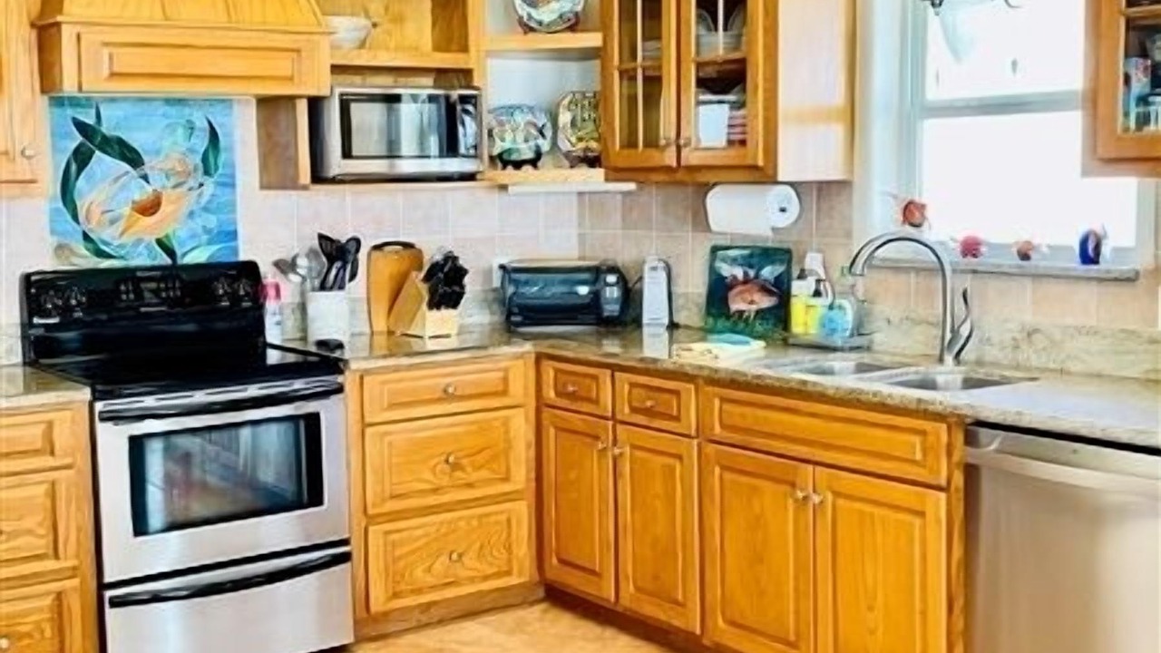 Photo of Kitchen in Port Mansfield