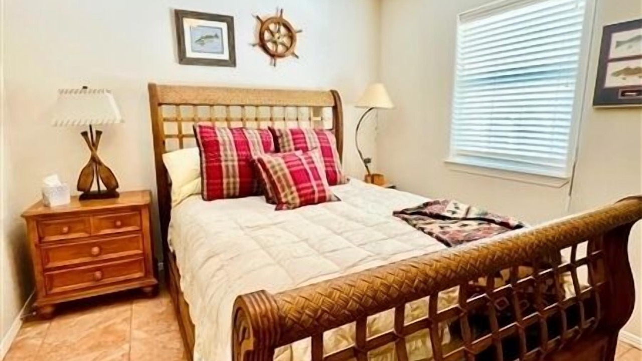 Photo of Bedroom in Port Mansfield