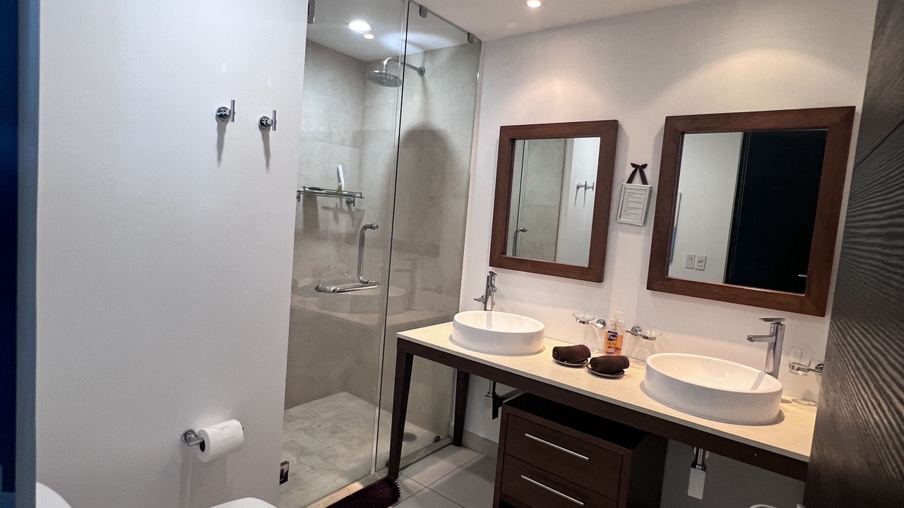 Photo of Bathroom in North Hotel Zone