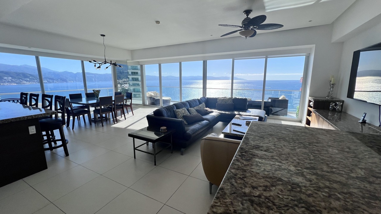 Photo of Livingroom in North Hotel Zone