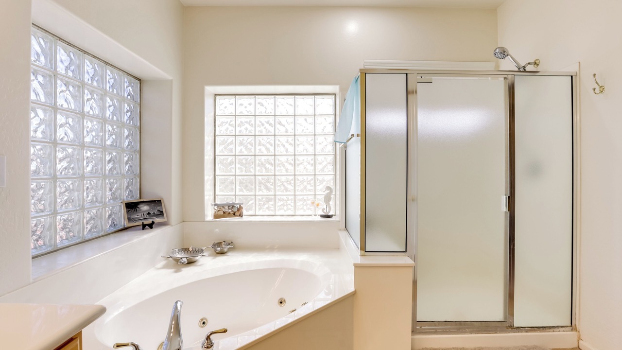 Photo of Bathroom in Canyon Trails