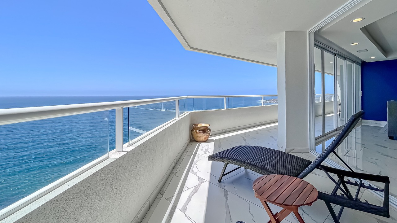 Photo of Patio Balcony in Ensenada
