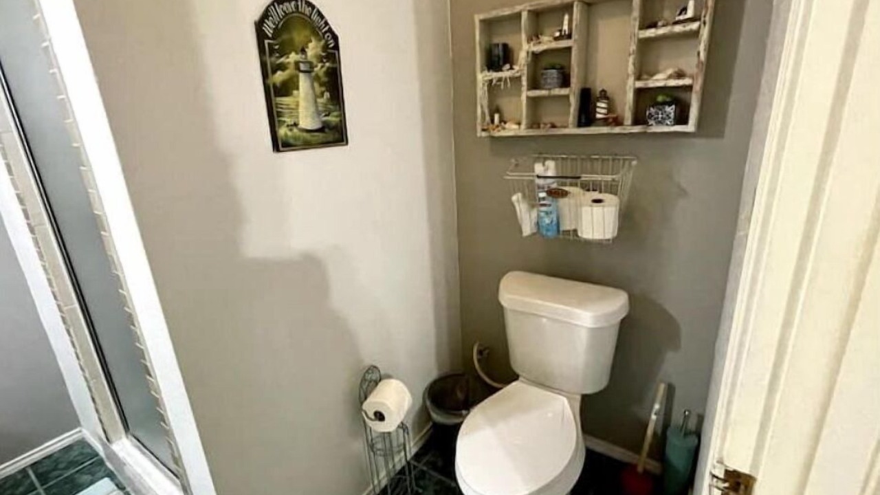 Photo of Bathroom in Palmview South
