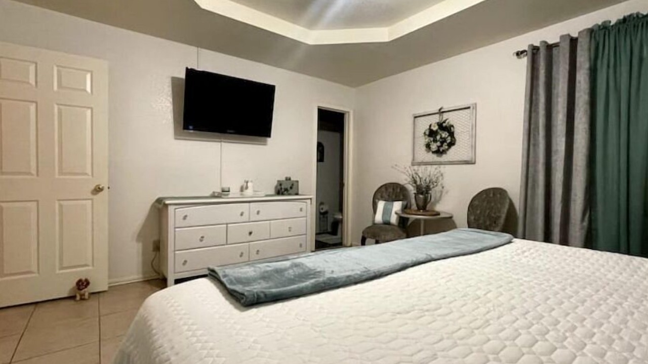 Photo of Bedroom in Palmview South