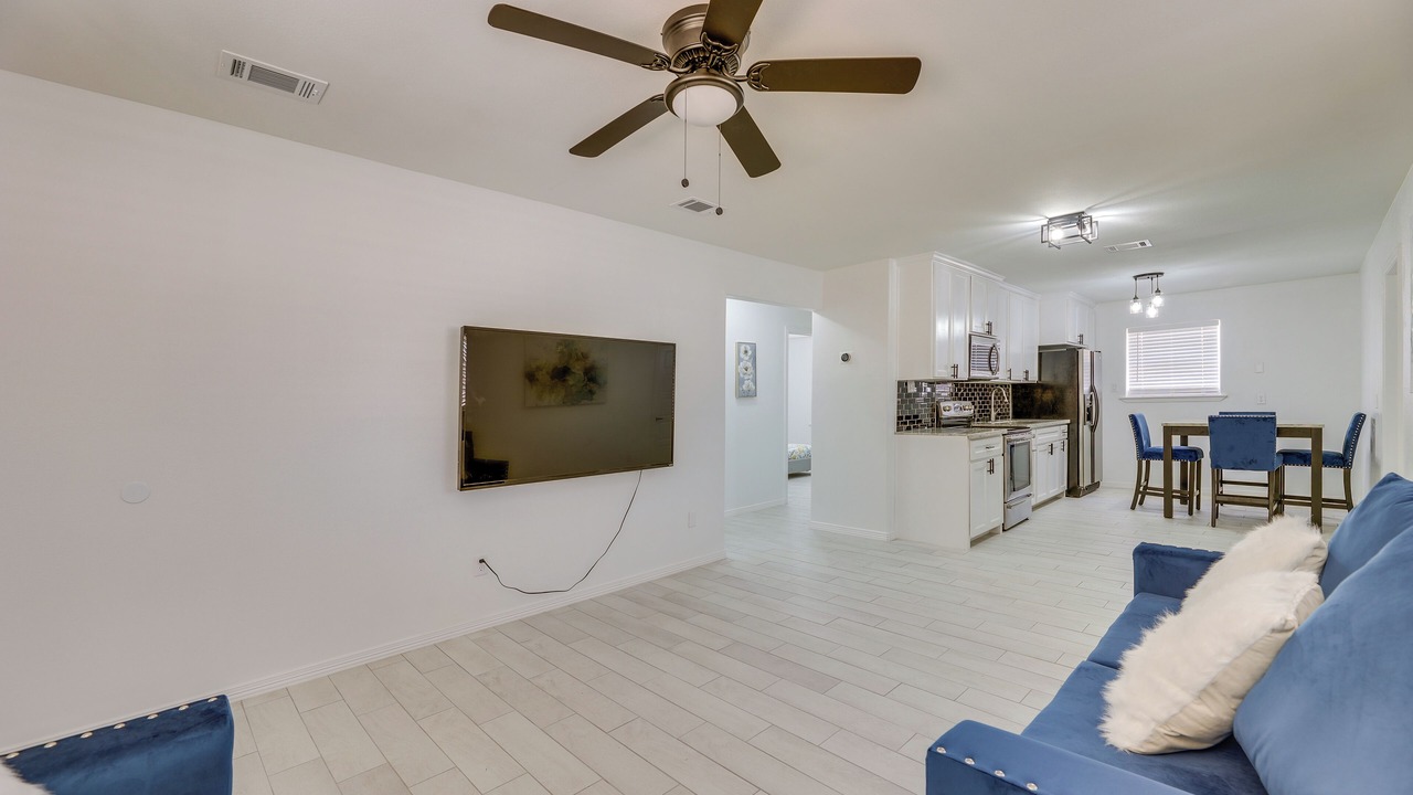 Photo of Bedroom in Edinburg
