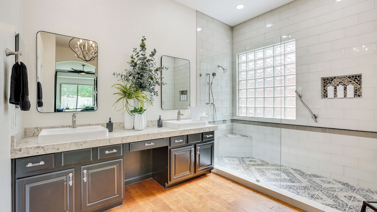 Photo of Bathroom in Fletcher Heights