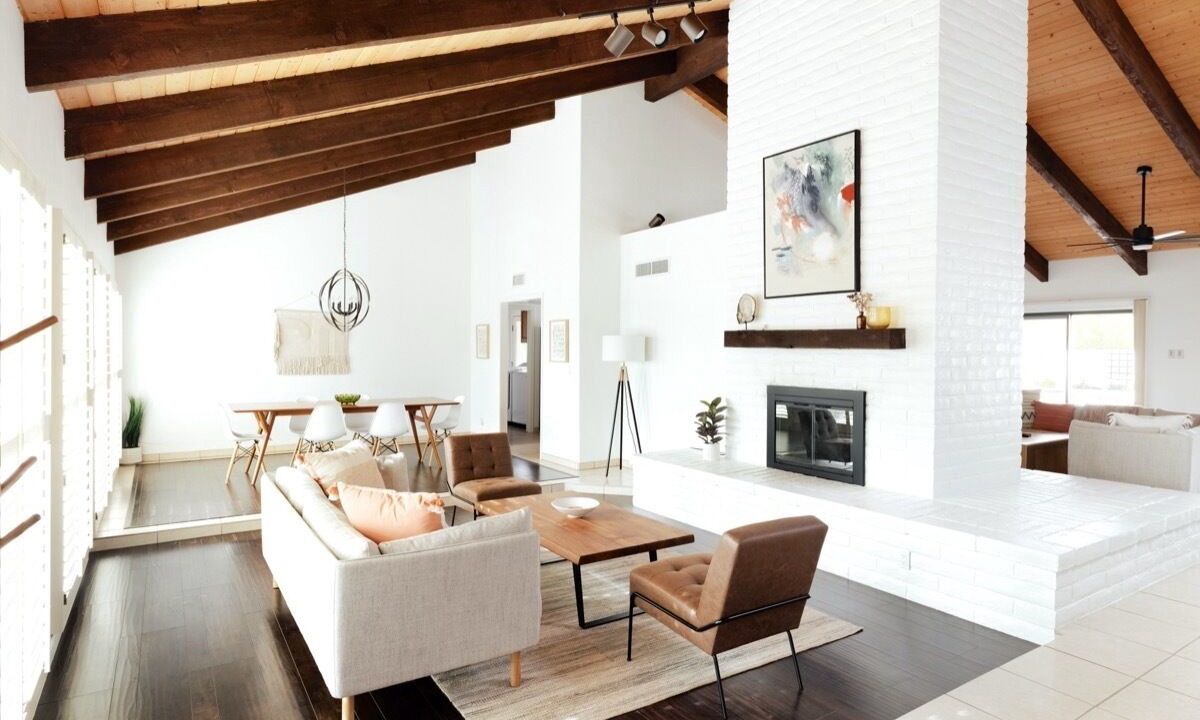 Photo of Livingroom in Shadow Hills