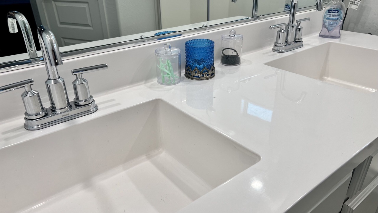 Photo of Bathroom in Sunset Farms