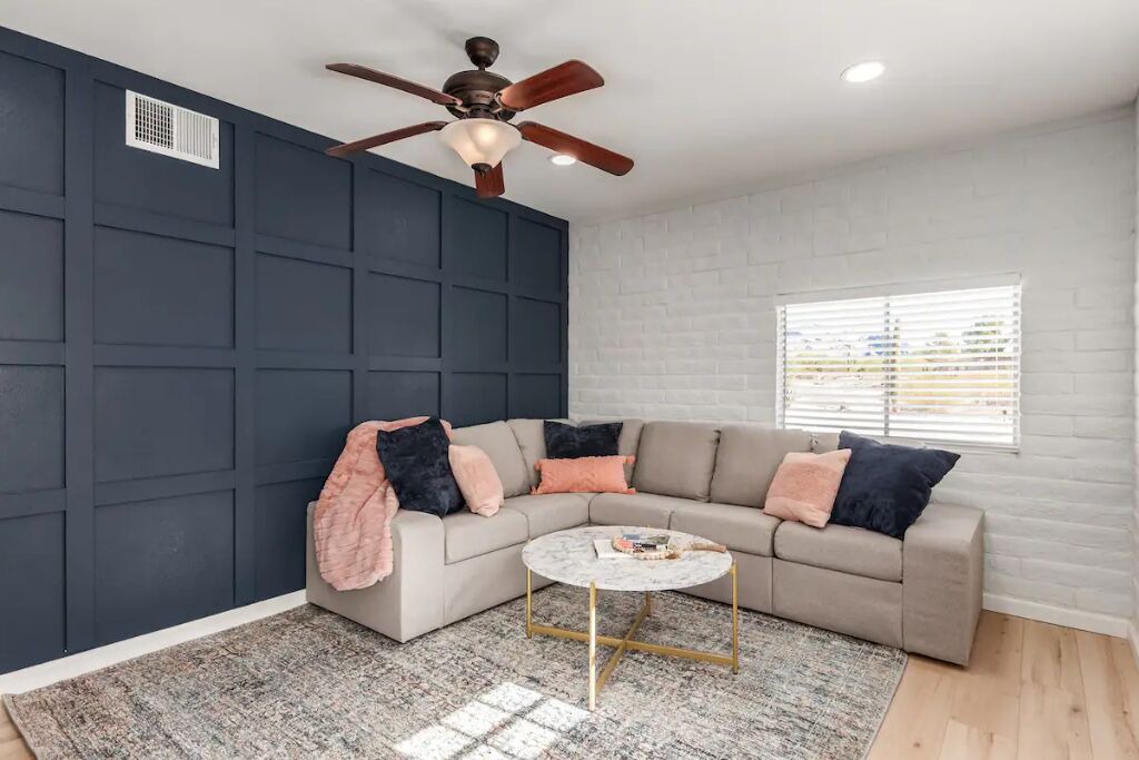 Photo of Livingroom in Oracle Heights Estates