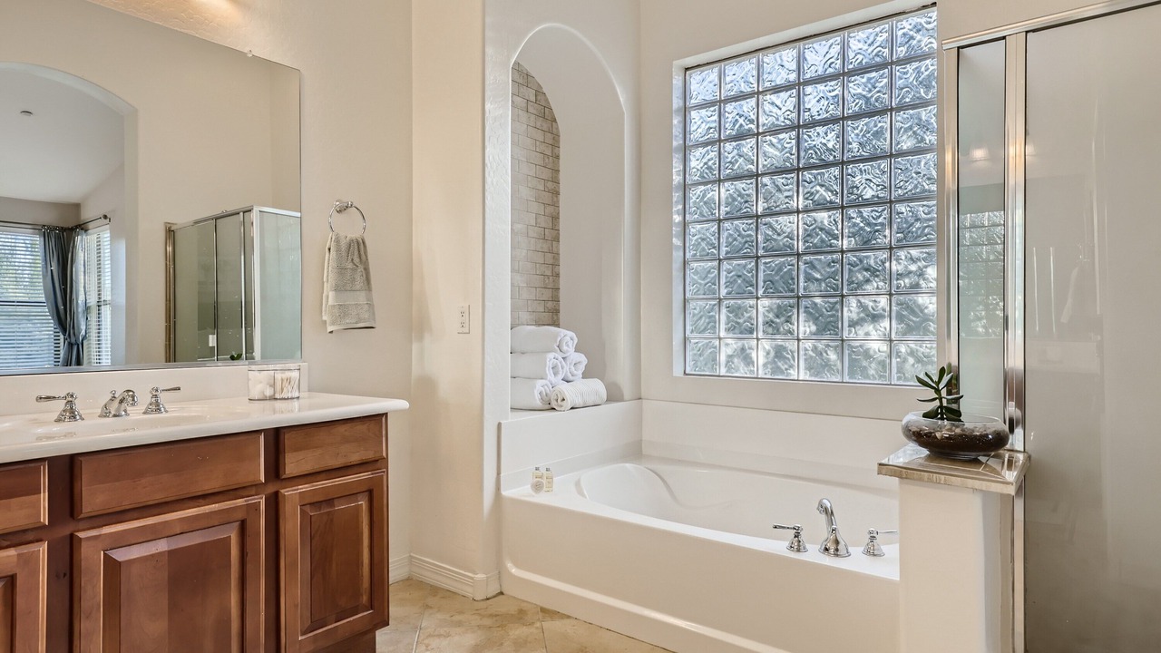 Photo of Bathroom in Palm Valley