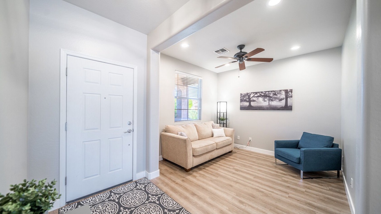 Photo of Livingroom in Anthem at Merrill Ranch