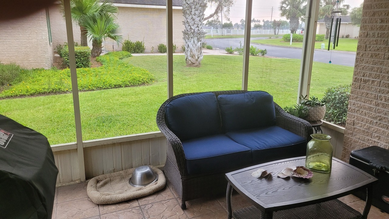 Photo of Patio Balcony in Laguna Vista