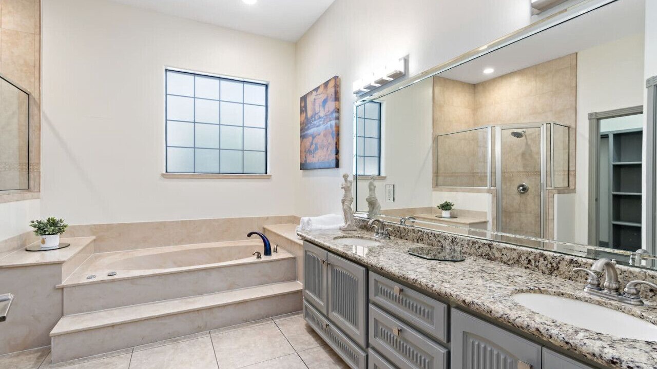 Photo of Bathroom in Mission