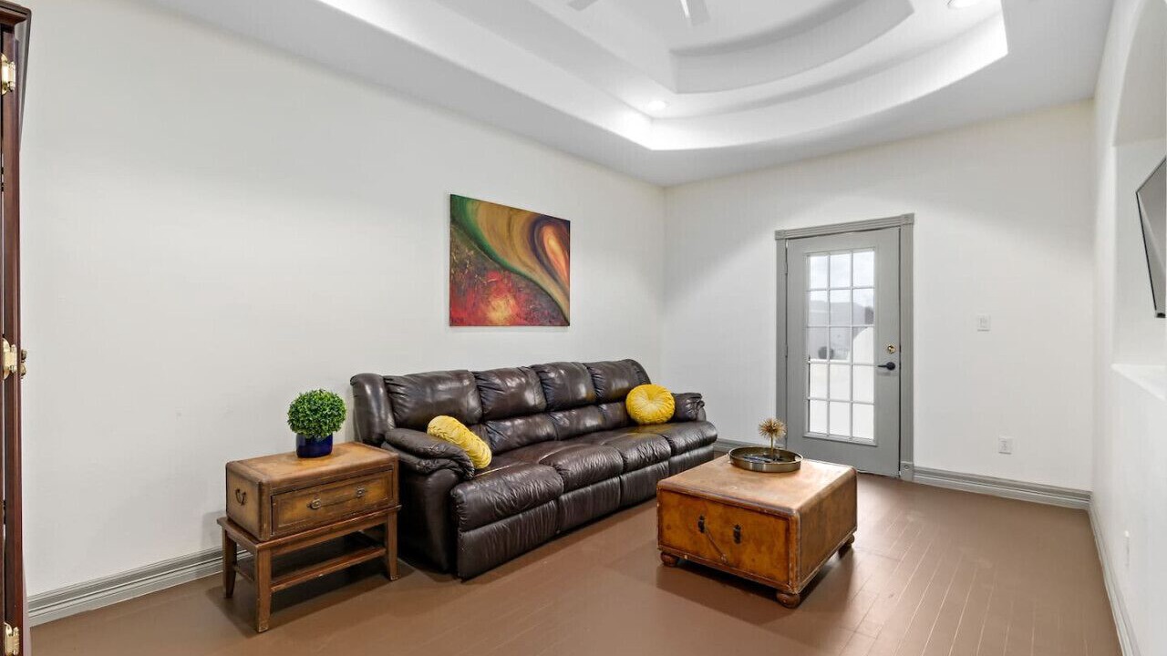 Photo of Livingroom in Mission