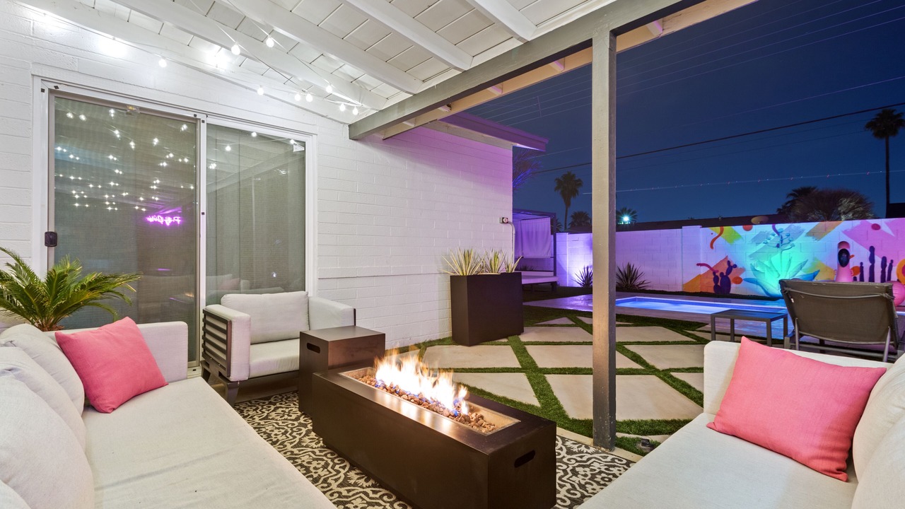Photo of Patio Balcony in Papago Parkway