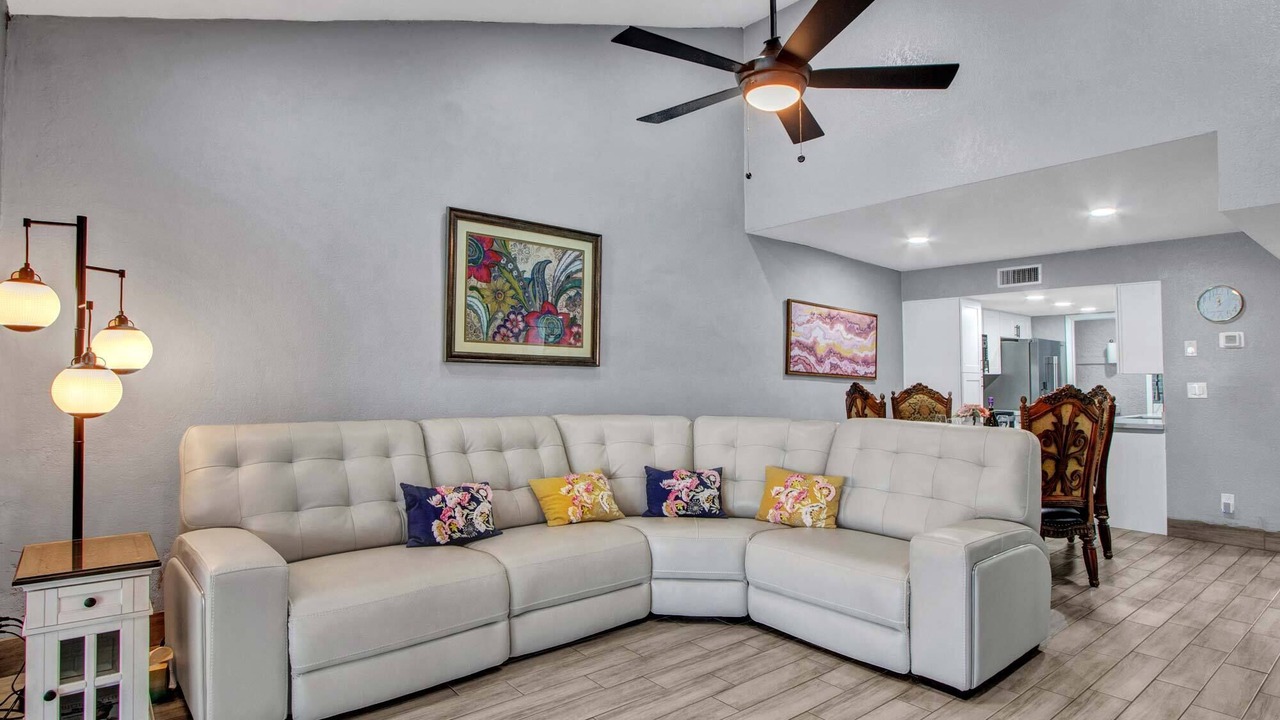 Photo of Bedroom in Lake Biltmore Village
