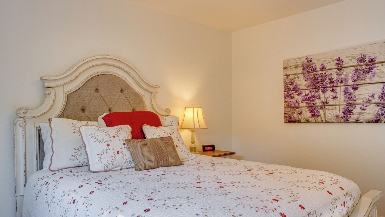 Photo of Bedroom in Adobe Hills