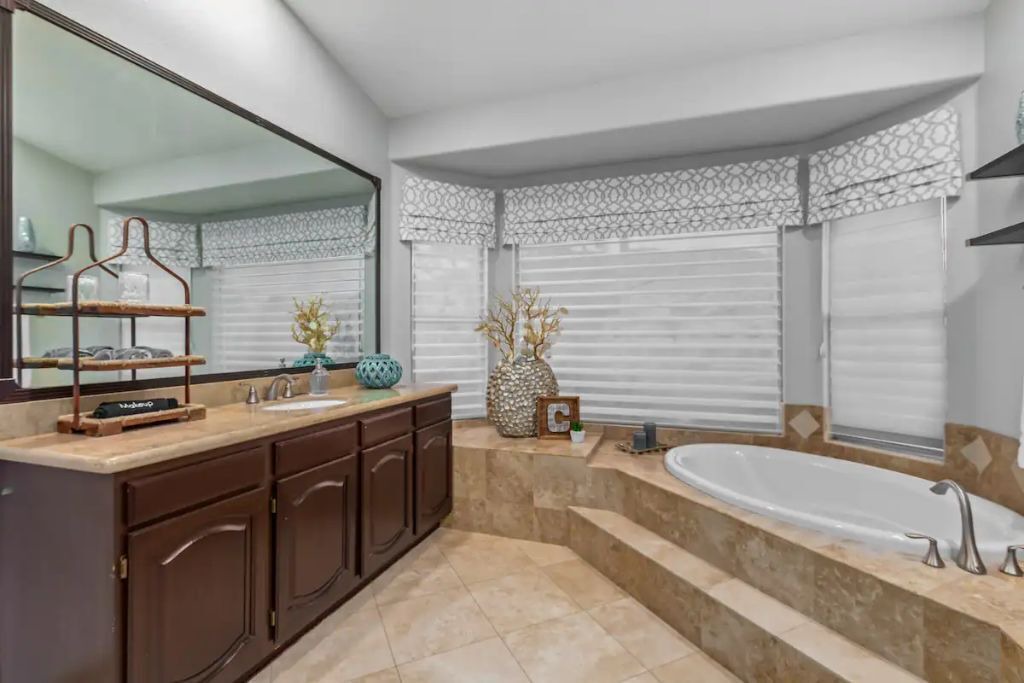 Photo of Bathroom in Foothills