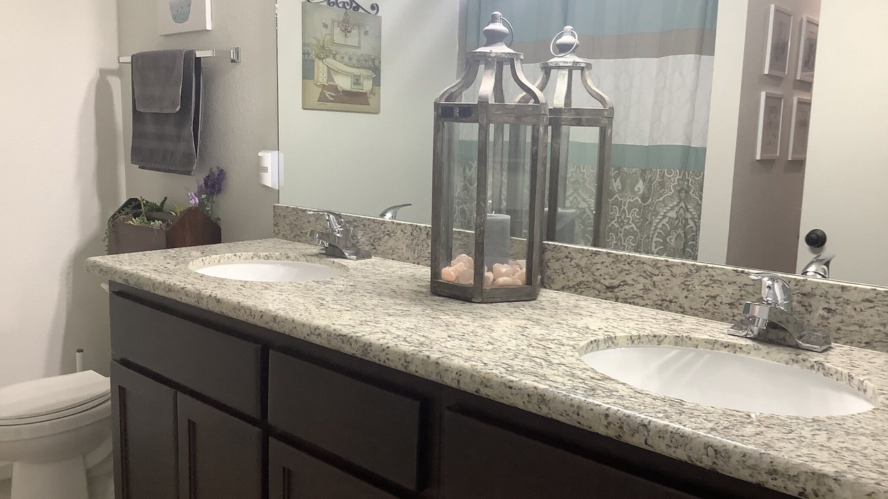 Photo of Bathroom in Yuma