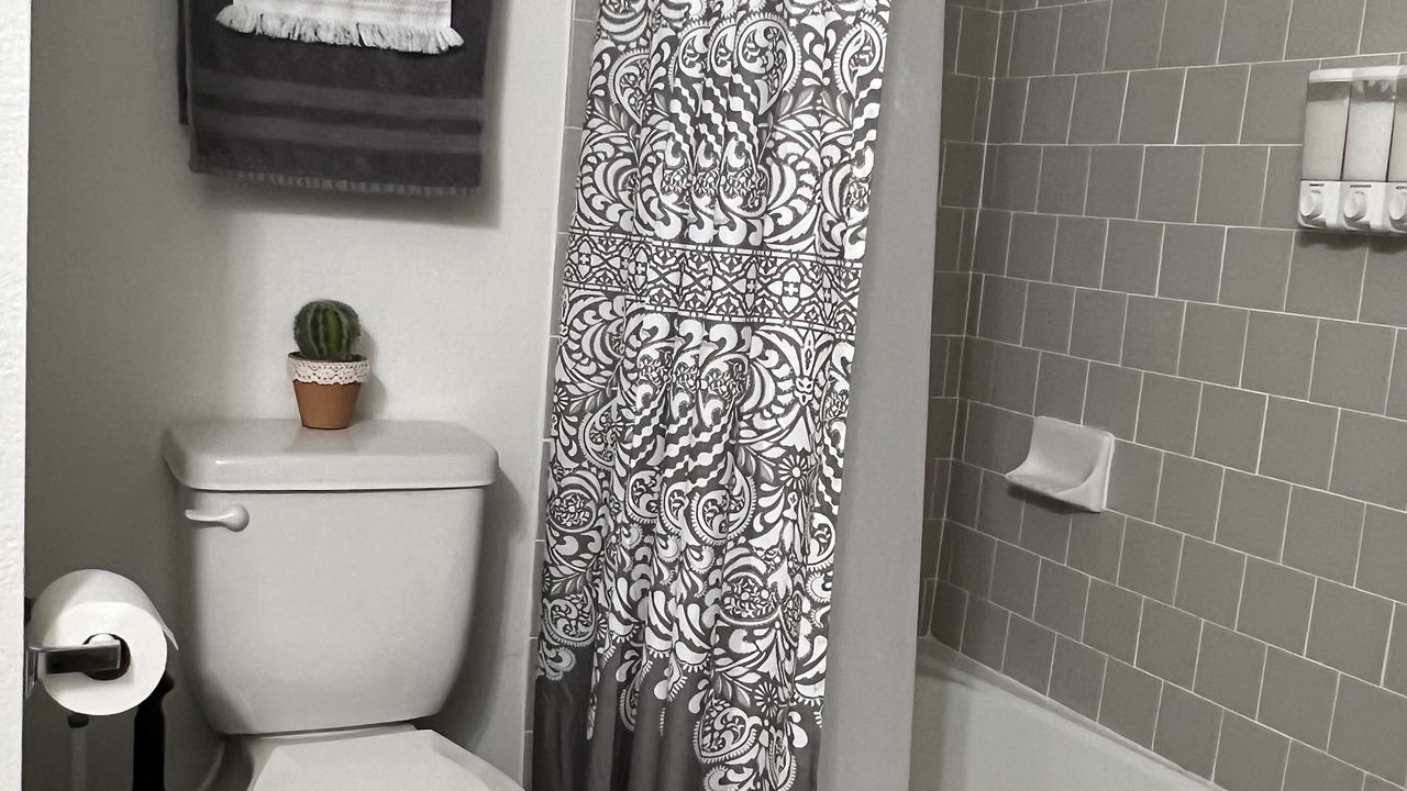 Photo of Bathroom in Yuma