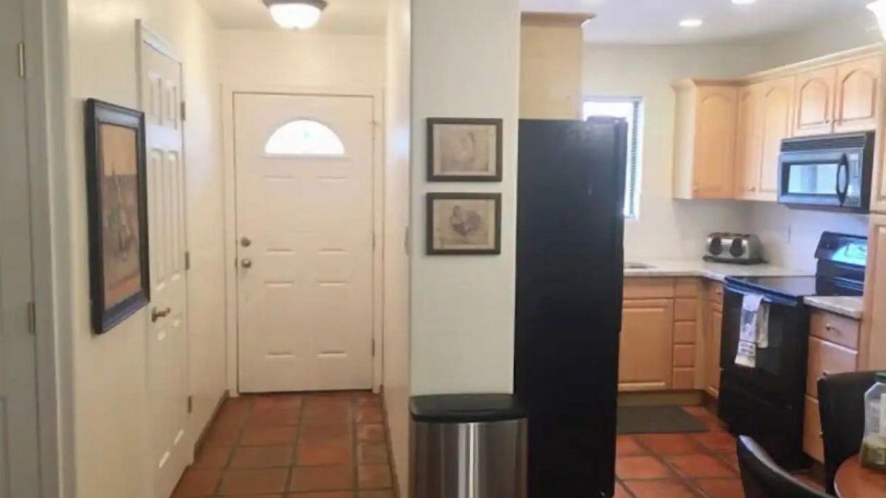 Photo of Kitchen in Papago Parkway