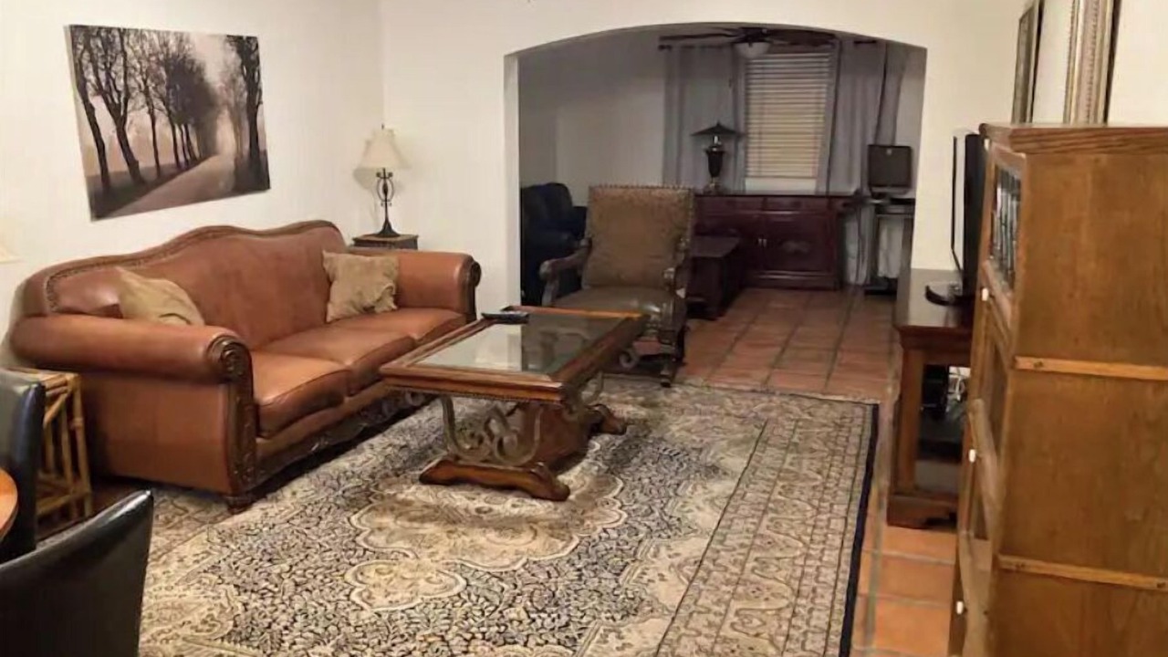 Photo of Livingroom in Papago Parkway