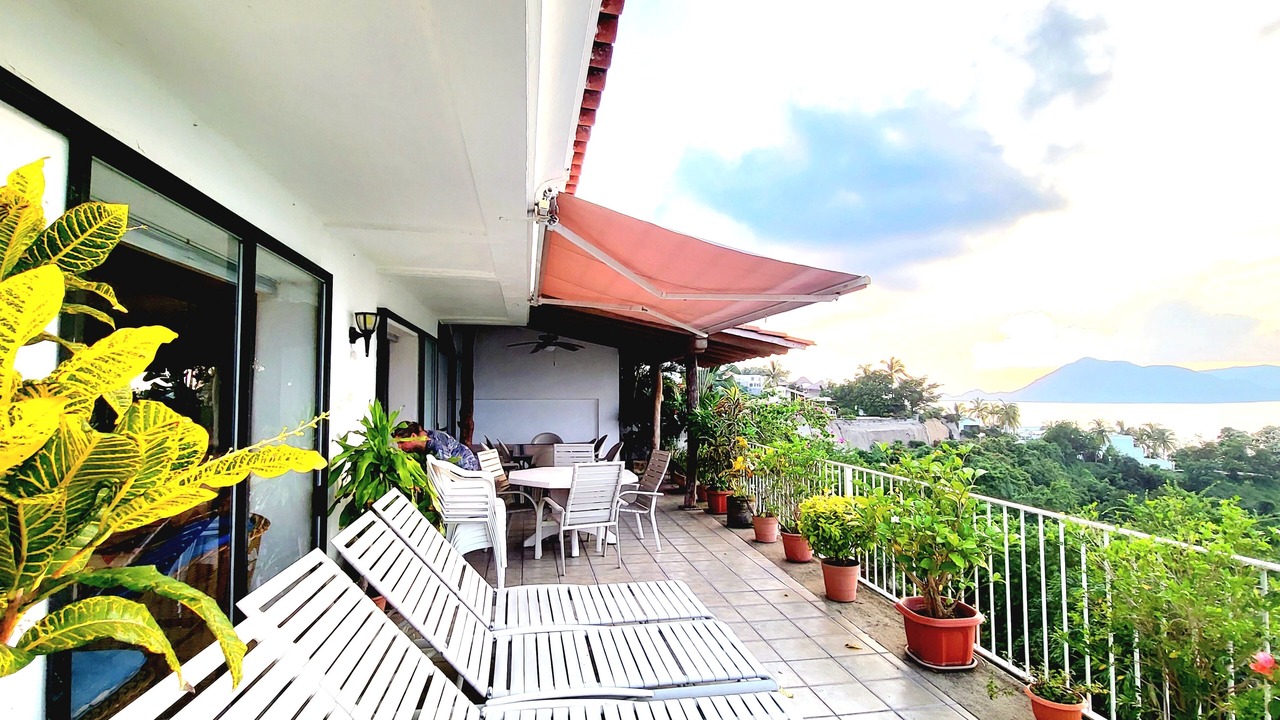 Photo of Outdoor in Peninsulas de Santiago