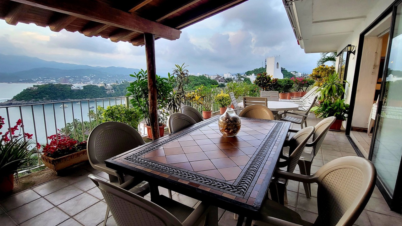 Photo of Outdoor in Peninsulas de Santiago