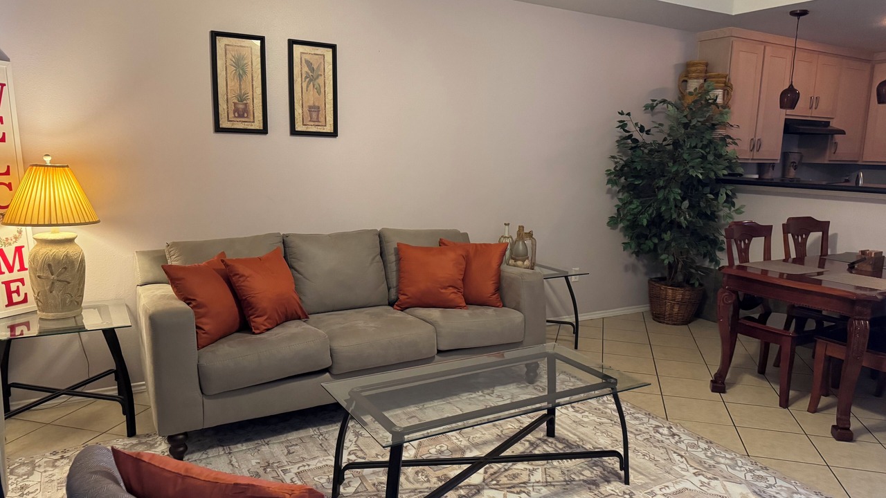 Photo of Livingroom in McAllen
