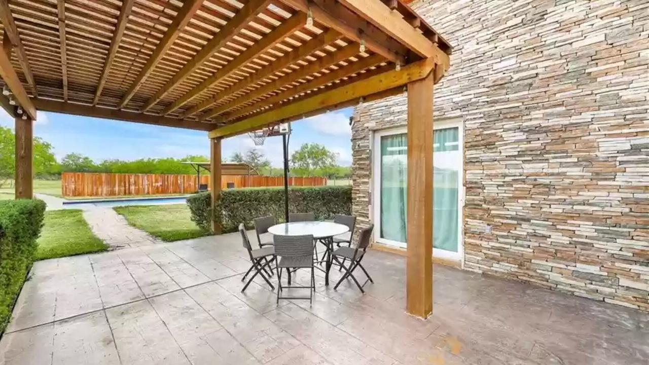 Photo of Outdoor in Hargill