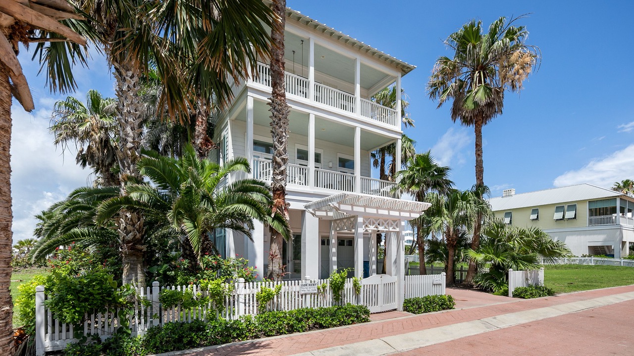 Photo of Outdoor in The Shores