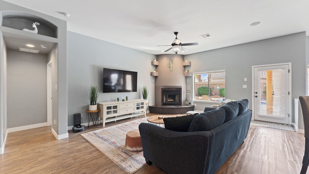 Photo of Livingroom in Yuma East Estates
