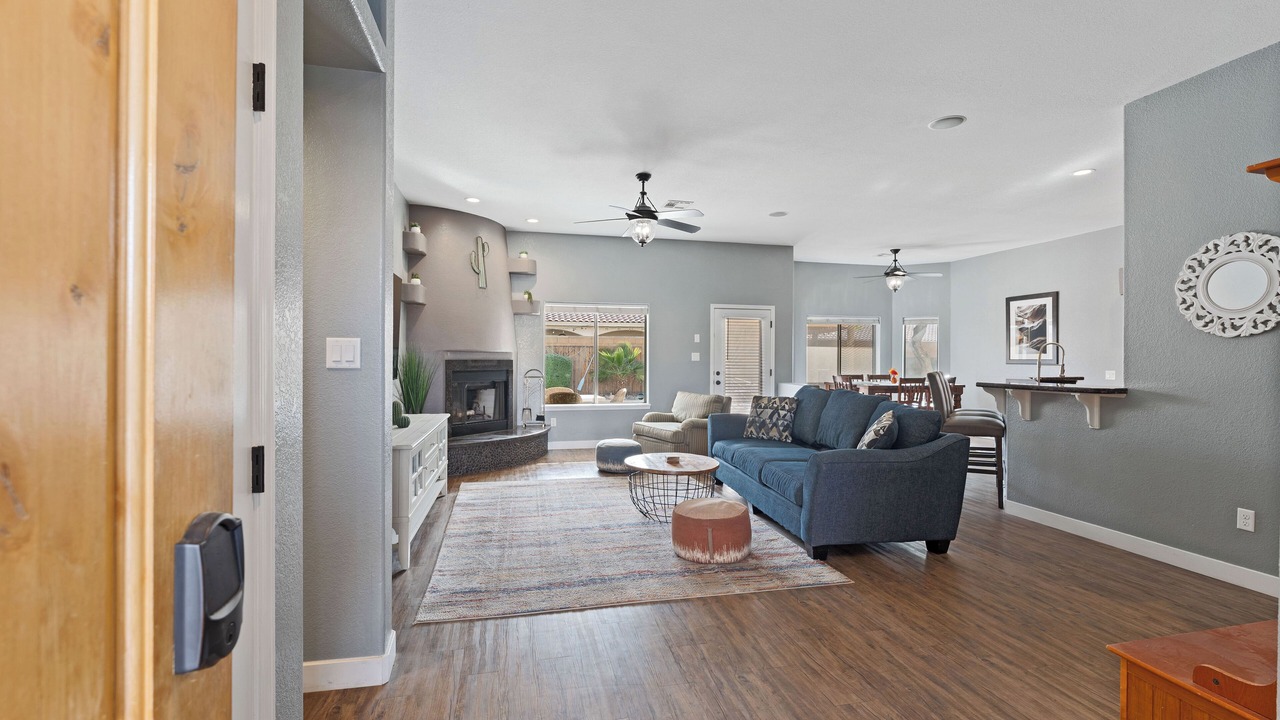 Photo of Livingroom in Yuma East Estates