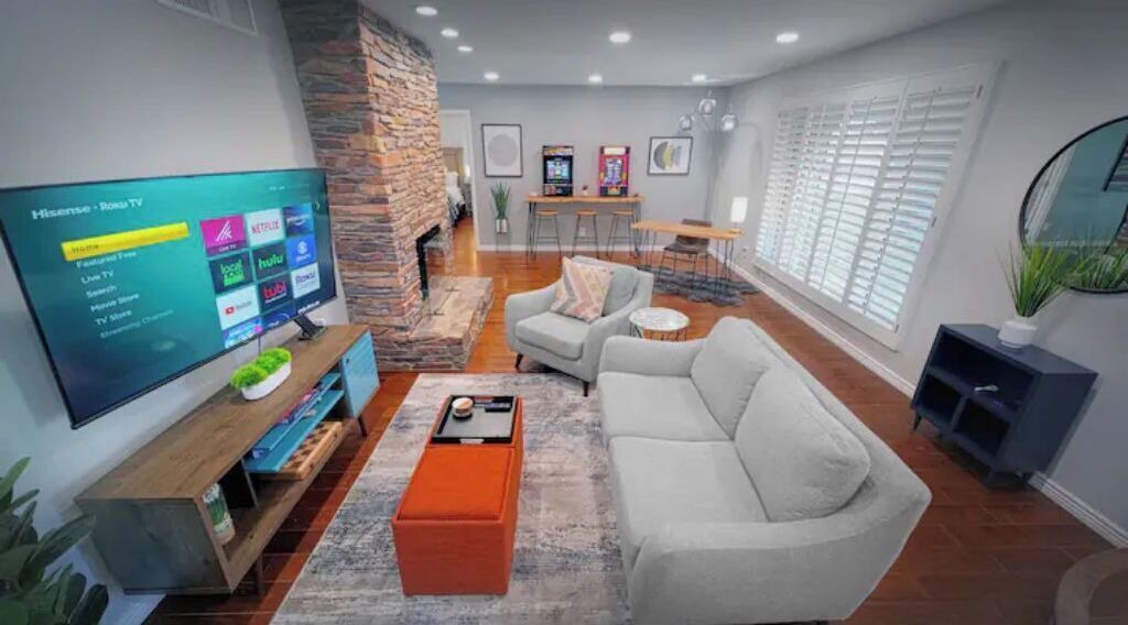 Photo of Livingroom in Camelback East