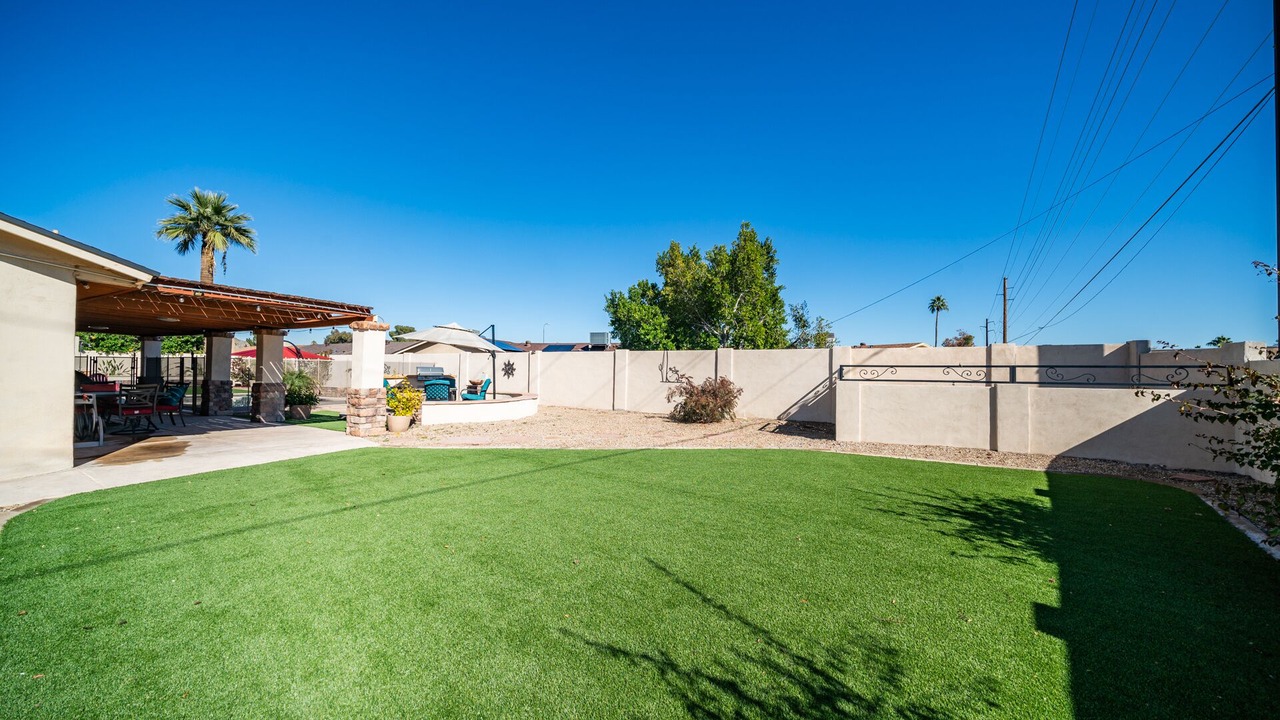 Photo of Patio Balcony in Desert Foothills Estates