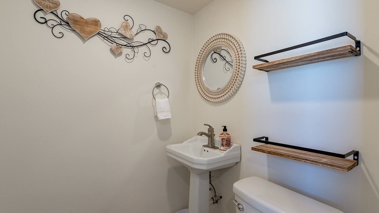 Photo of Bathroom in Papago Parkway