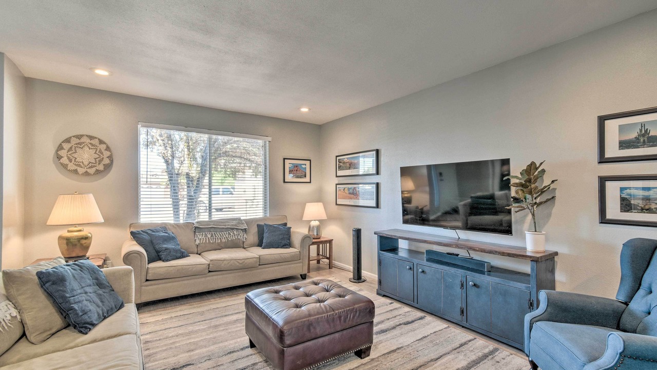 Photo of Livingroom in Dobson Ranch