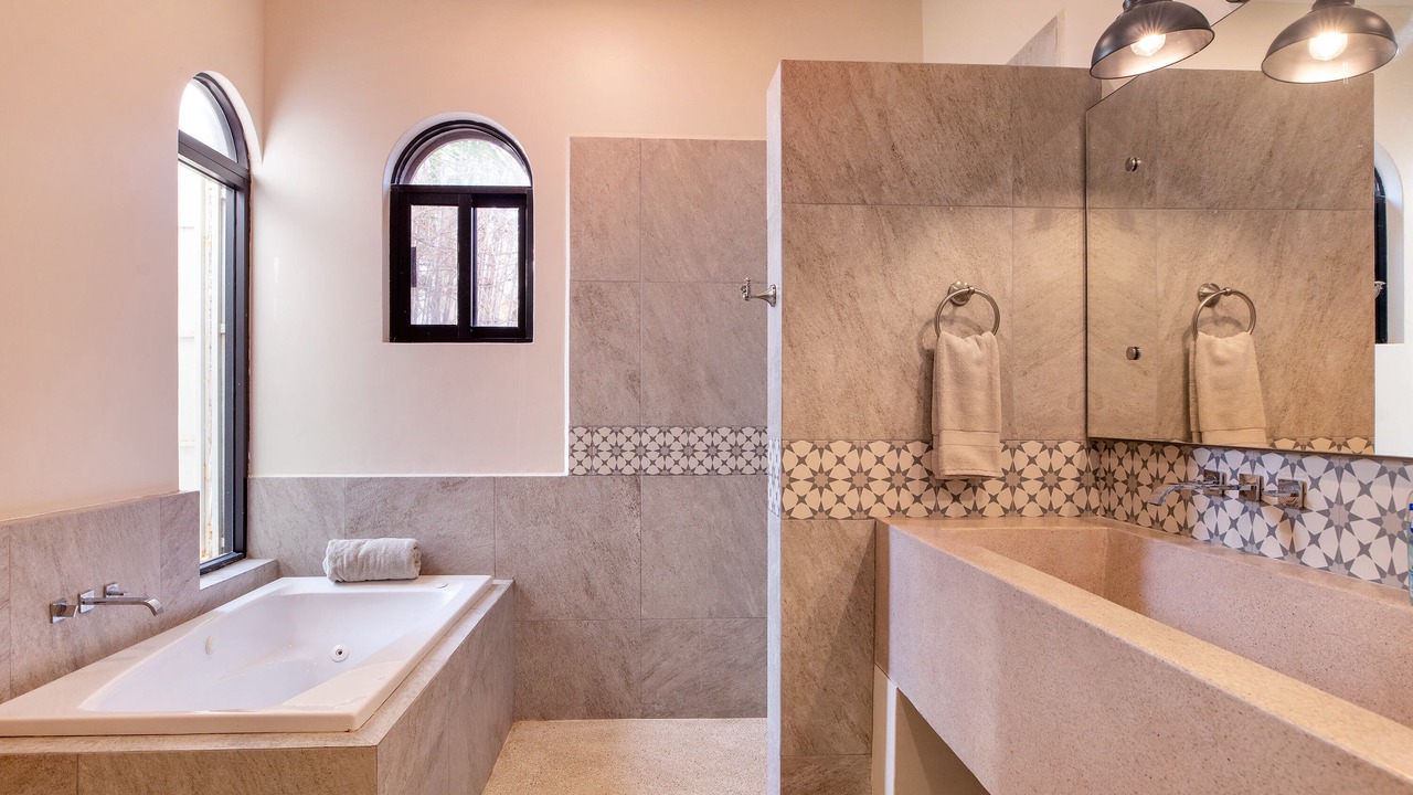Photo of Bathroom in El Pescadero