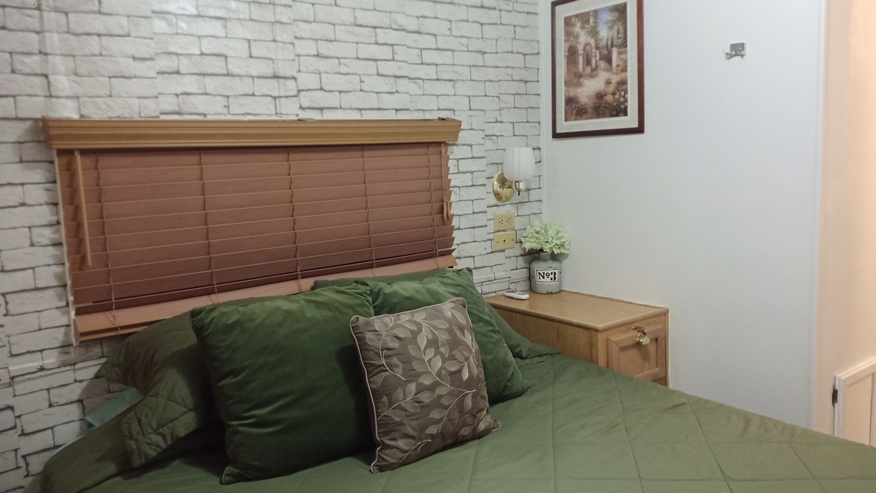 Photo of Bedroom in Edinburg