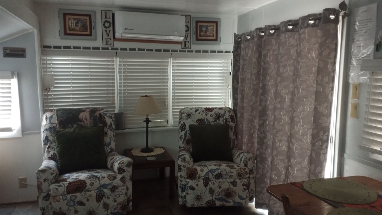 Photo of Livingroom in Edinburg