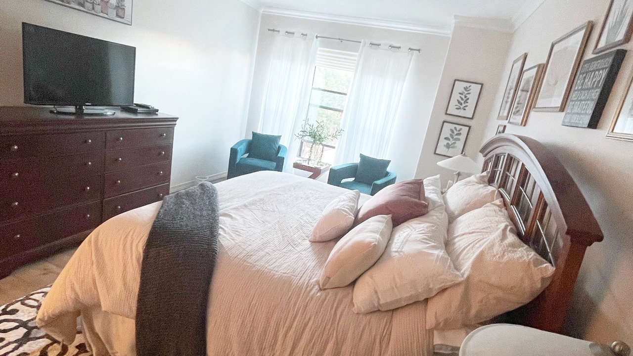Photo of Bedroom in Desert View Village
