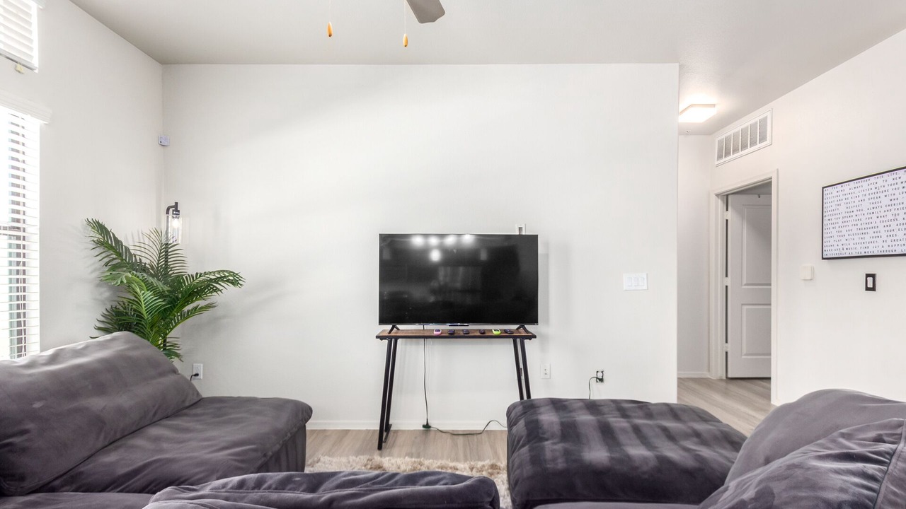 Photo of Livingroom in Mountain Park Ranch