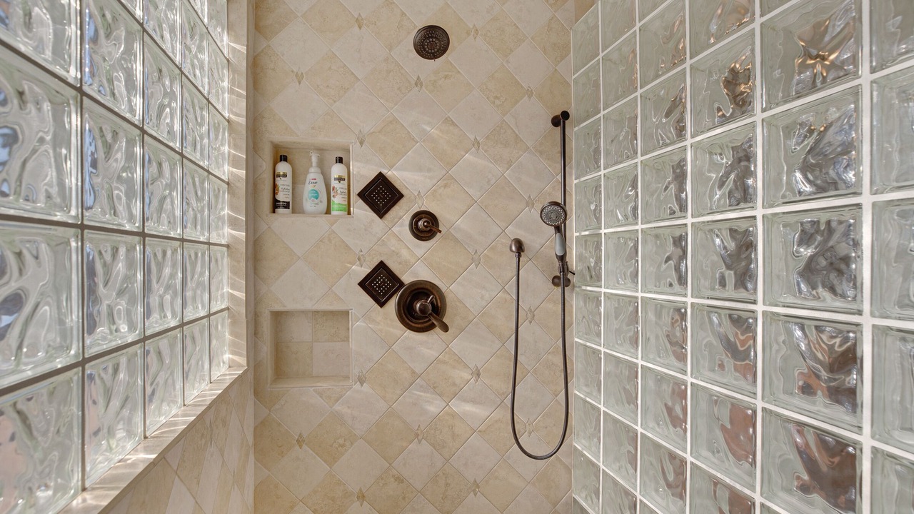 Photo of Bathroom in Mesa