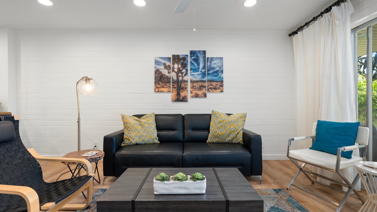 Photo of Livingroom in South Scottsdale