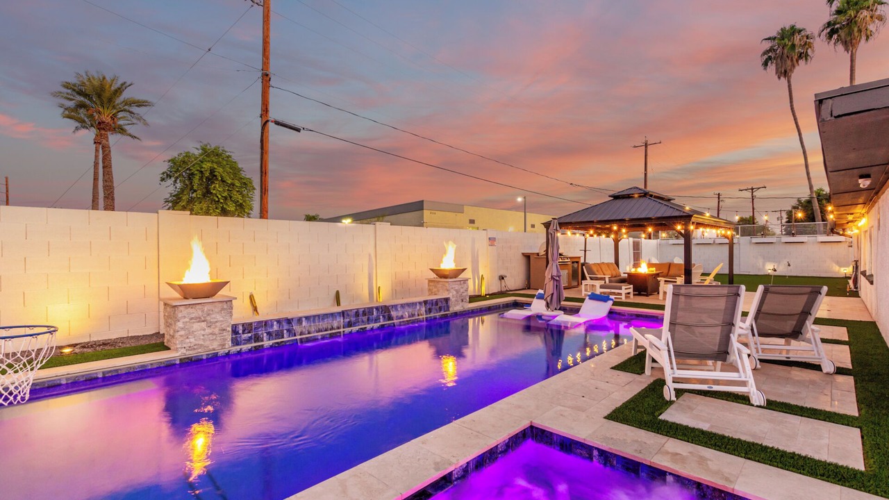 Photo of Outdoor in Scottsdale Estates Three