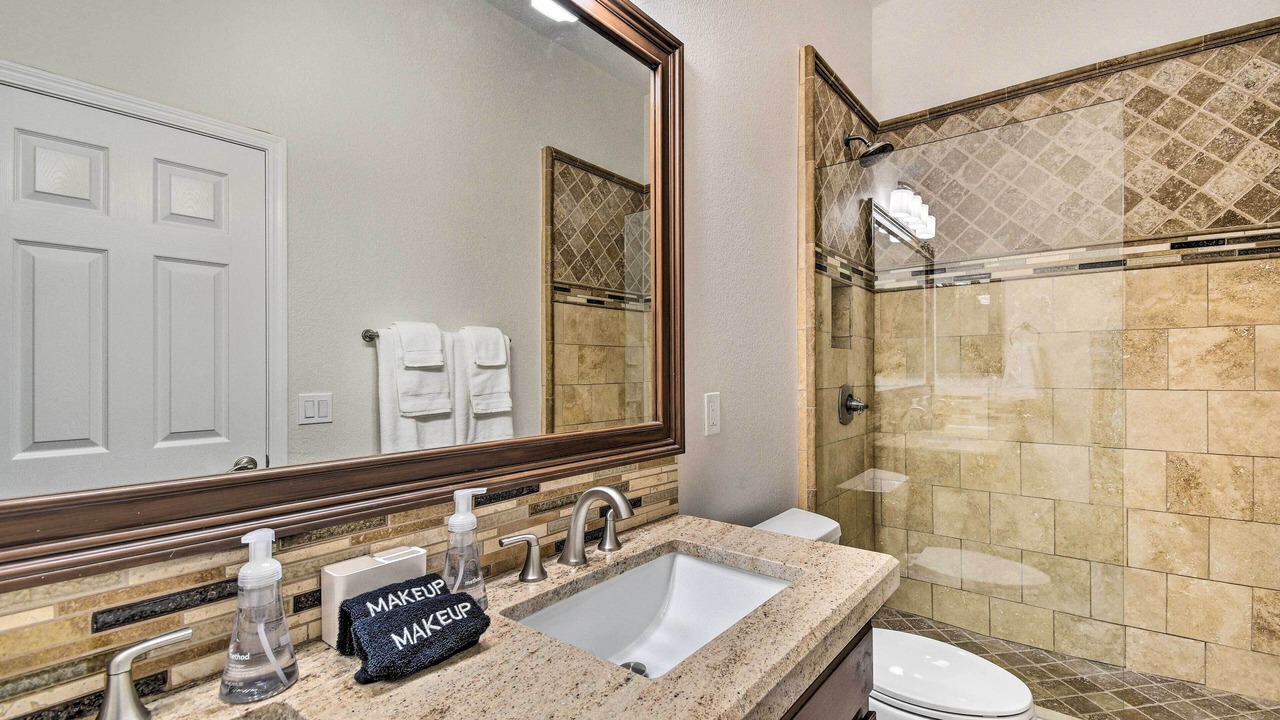 Photo of Bathroom in Tatum Highlands