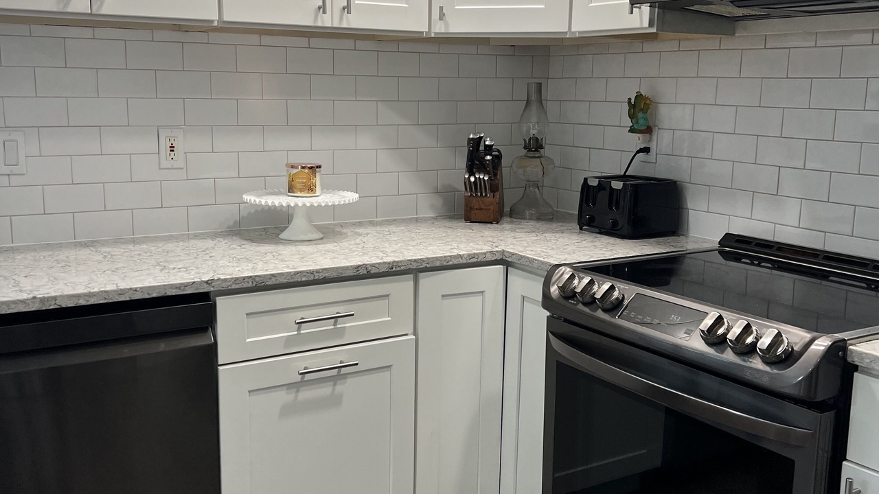 Photo of Kitchen in Val Vista Lakes