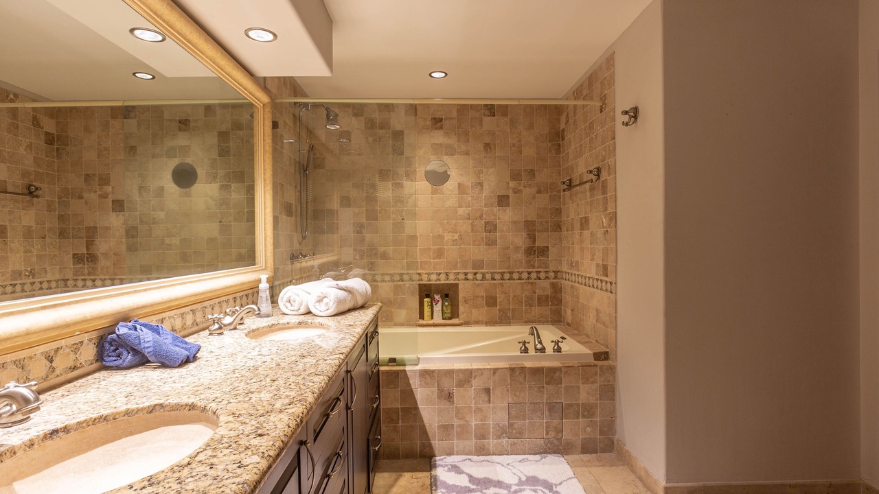 Photo of Bathroom in Zona Hotelera