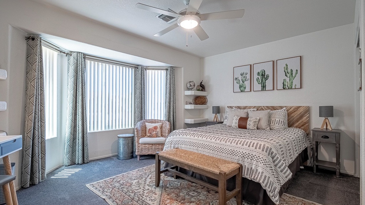 Photo of Bedroom in Desert Foothills